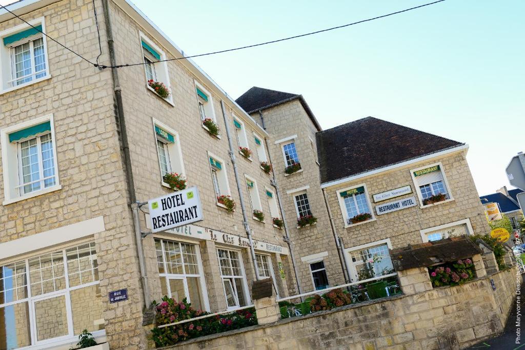 Le Clos Normand Troarn Exterior photo